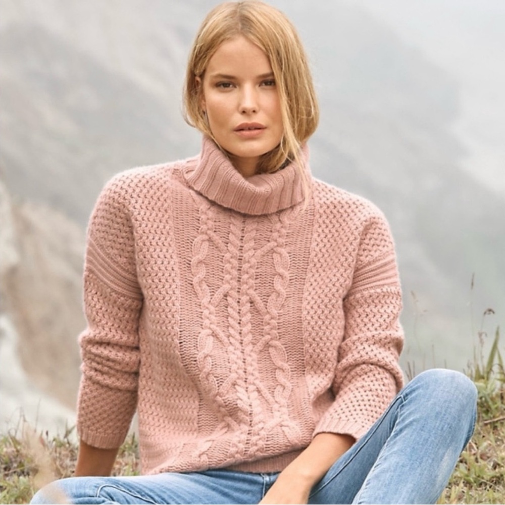 Garnet Hill Blush Cable Knit cashmere Sweater